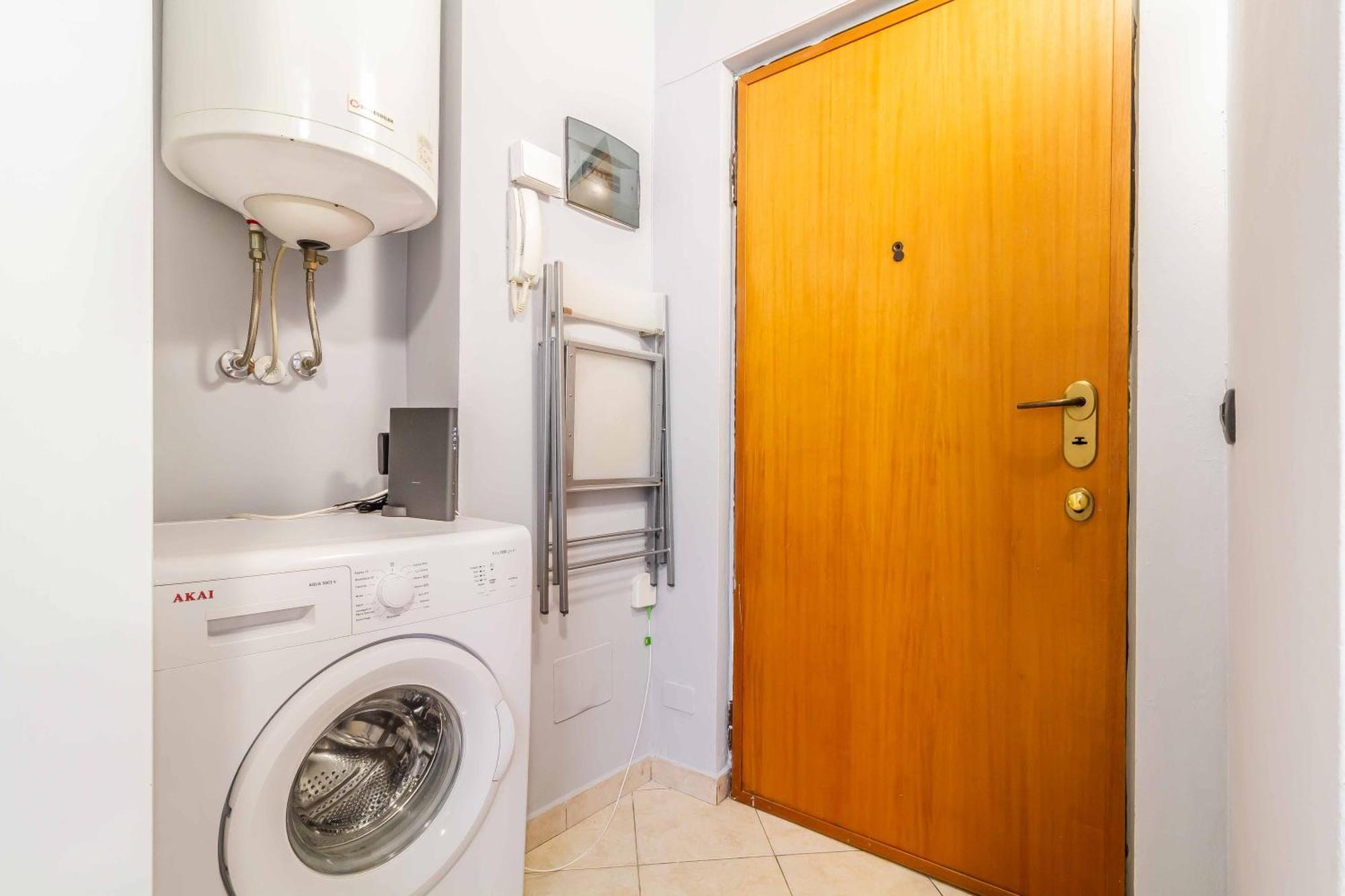 Domusmi Alessi Appartement *