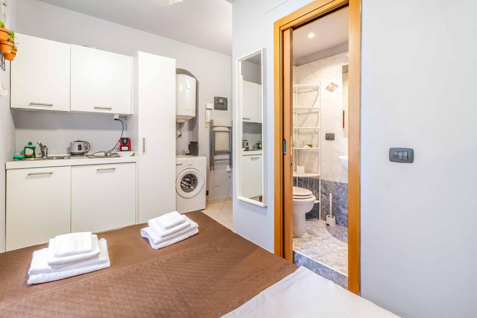 Apartment Domusmi Alessi Mailand